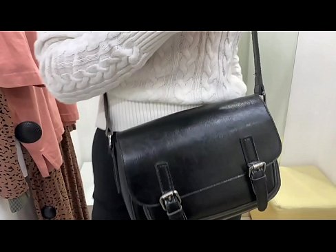 ❤️ Фитинг бөлмөсүндө жаш канчык FeralBerryди дилдо менен коомдук мастурбациялоо ❤️ Секс видео боюнча порно ky.bladesoul.top ﹏